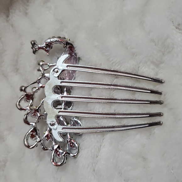 Elegant Blue and Silver Peacock Hair Comb - Picture 5 of 7